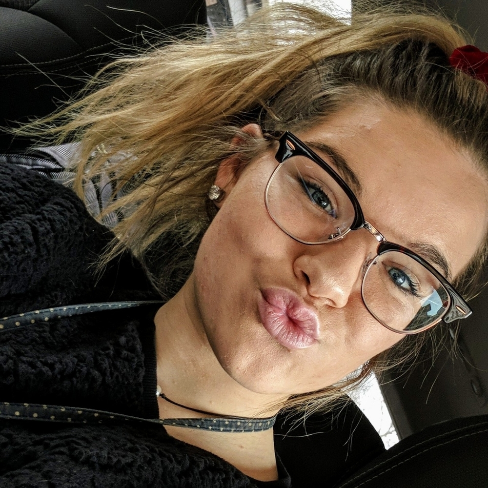 Meet your Posher, Grace